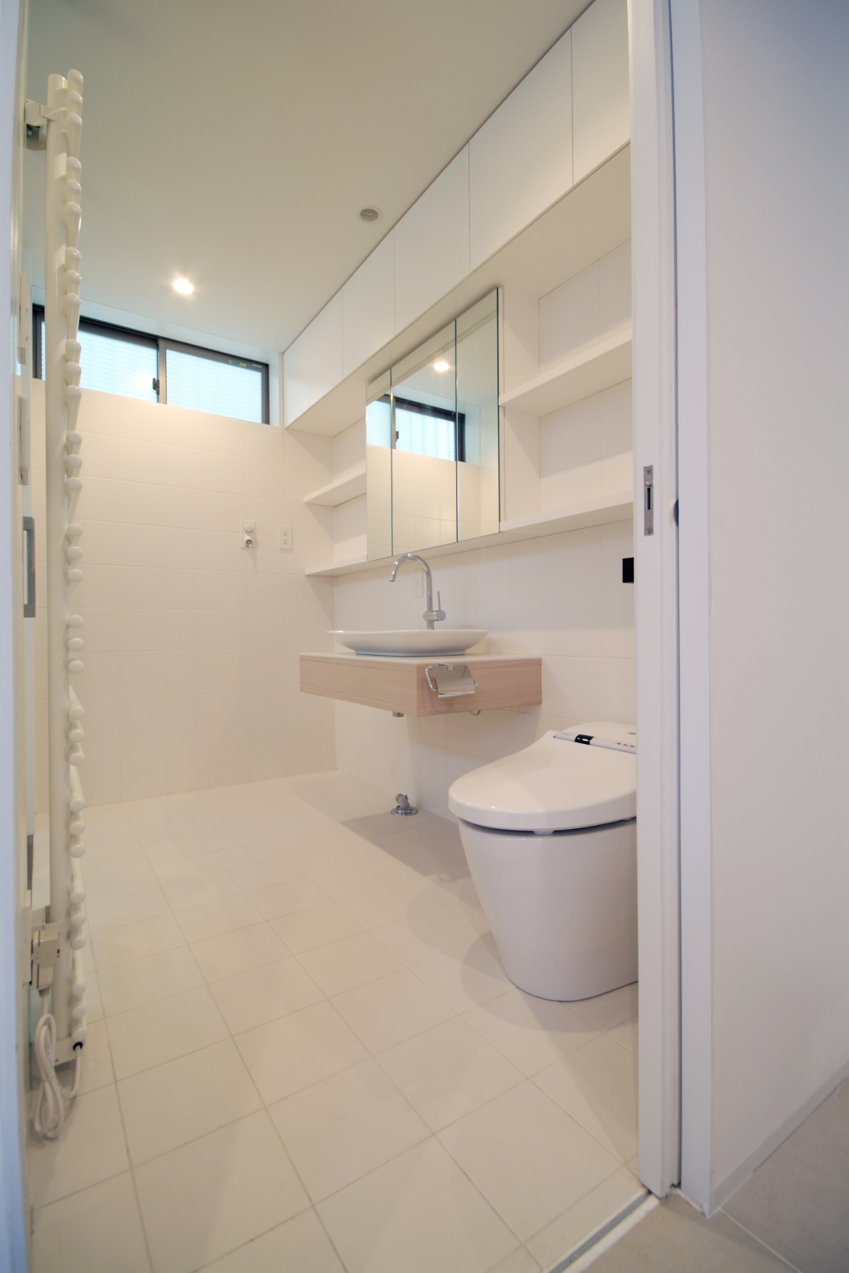 ’open the north window in spring’