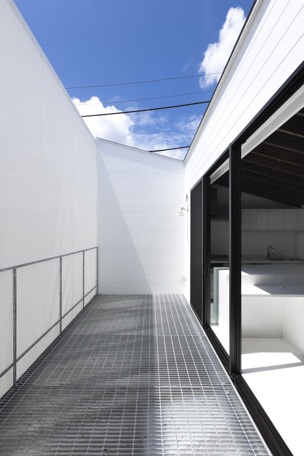 gauze wall house
